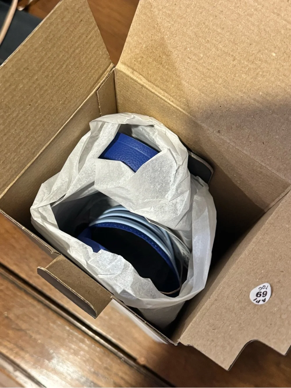 Brand new! adidas Slide Sandals in Navy and Light Blue - kids 2